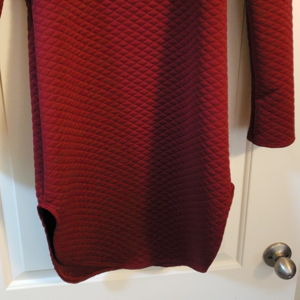 Maroon Dress - Picture 3 of 4